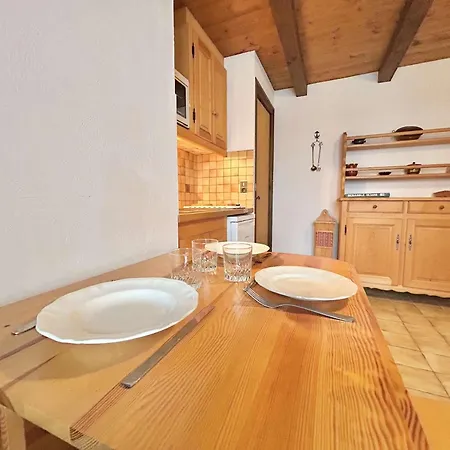 Cabine, 4 Pers. - Balcon, Parking Prive, A 100m Des Pistes Et Commerces *